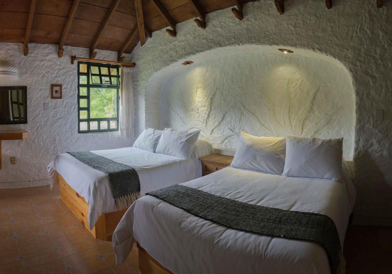 Hotel Bosques Del Sol Suites San Cristóbal de Las Casas Kültér fotó